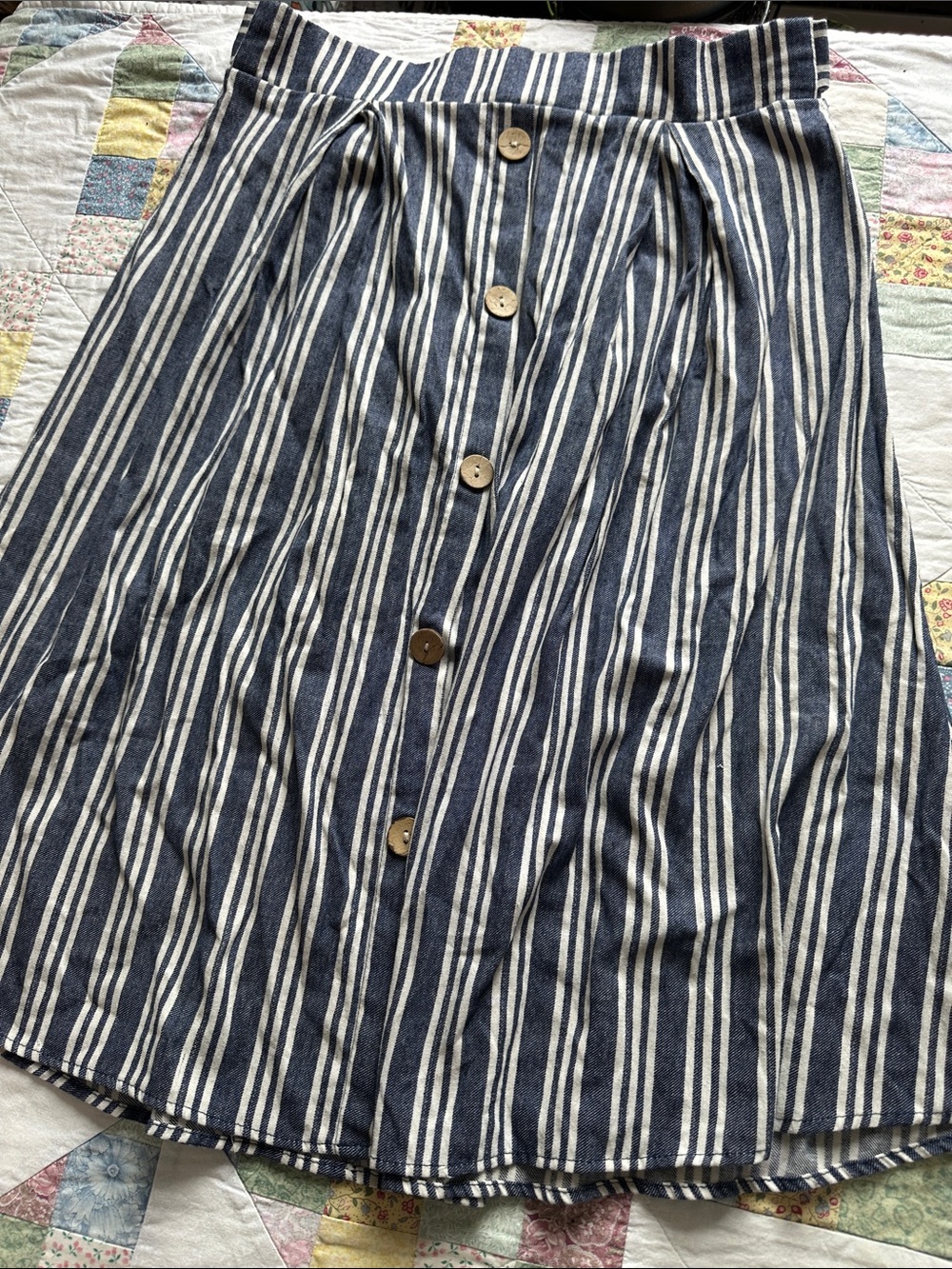 W—Navy and White Striped Button-Front Circle Skirt